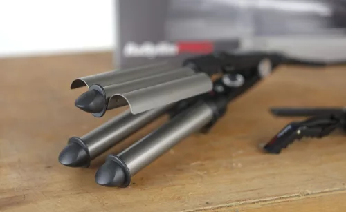 BaByliss PRO Titán-Turmalin bevonatú tripla hajsütővas