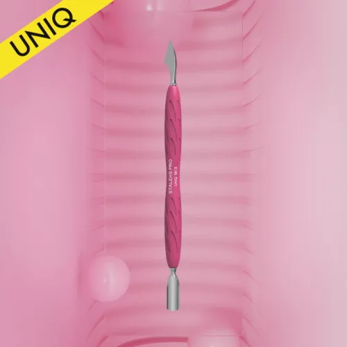 Staleks Manikűrtoló Gummy szilikon nyéllel UNIQ 10 TYPE 3 (lekerekített keskeny toló és tisztító) PQ-10/3